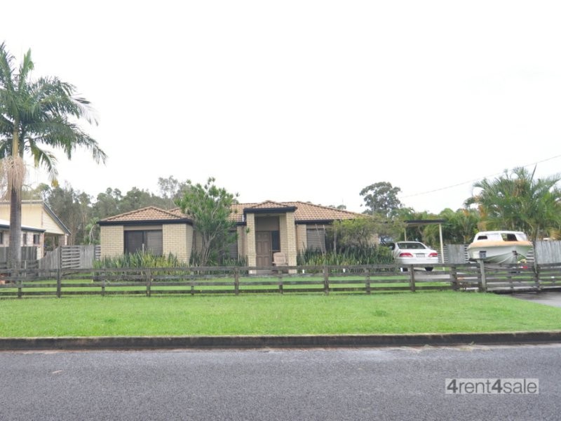 37 Marco Polo Drive, Cooloola Cove QLD 4580