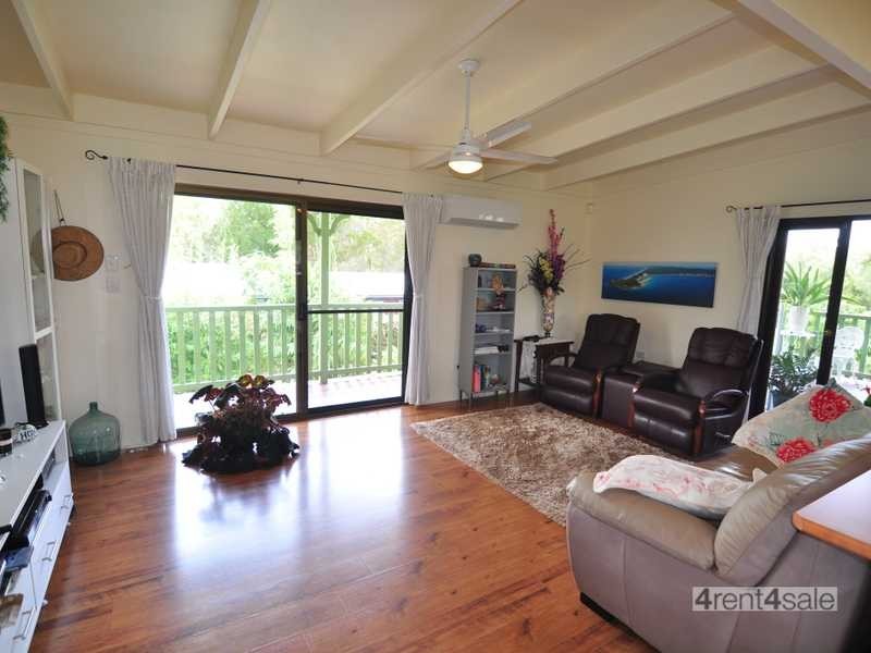 14 Challenger Court, Cooloola Cove QLD 4580