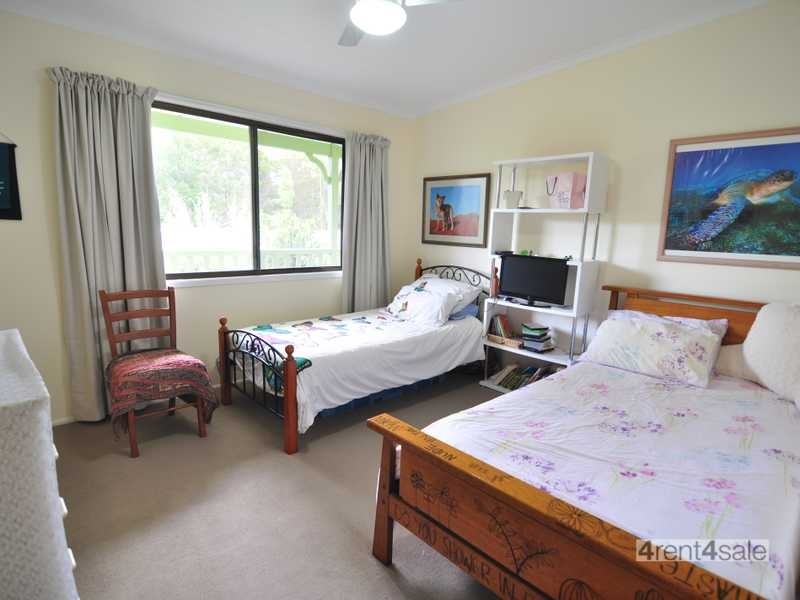 14 Challenger Court, Cooloola Cove QLD 4580