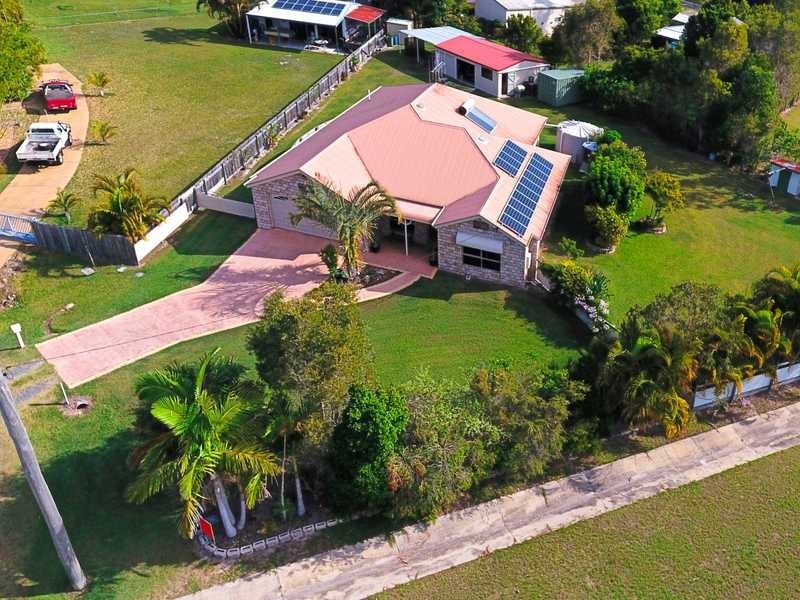 8 Esperance Court, Cooloola Cove QLD 4580