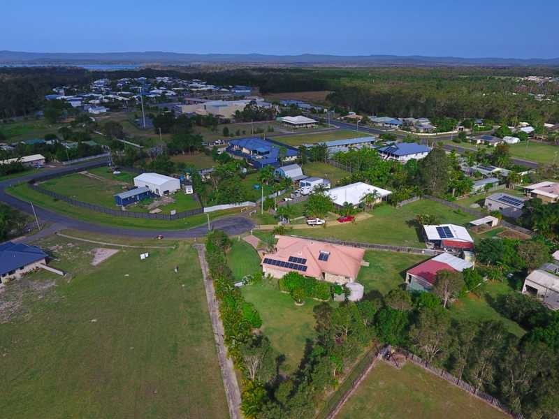 8 Esperance Court, Cooloola Cove QLD 4580