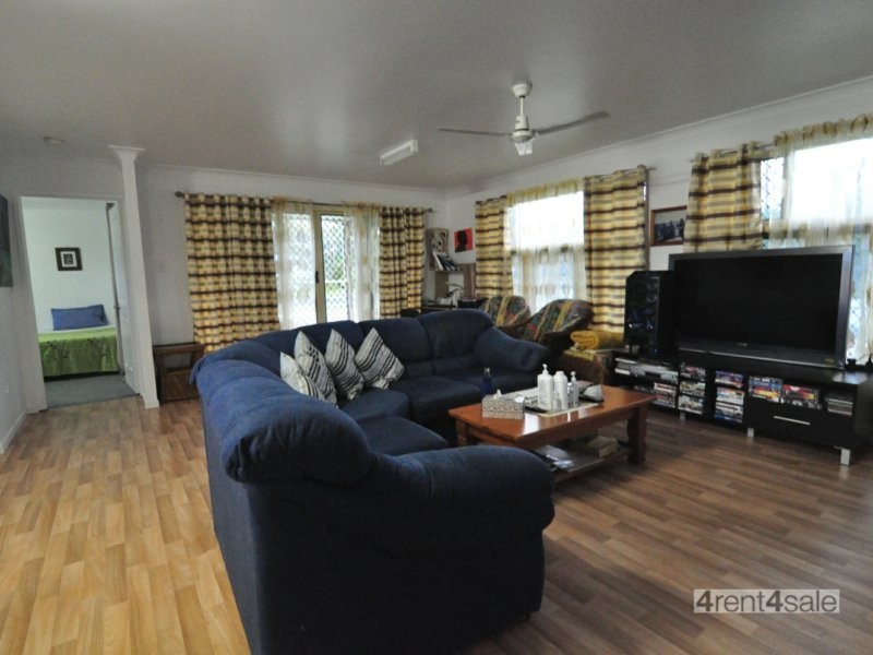 182 Queen Elizabeth Drive, Cooloola Cove QLD 4580