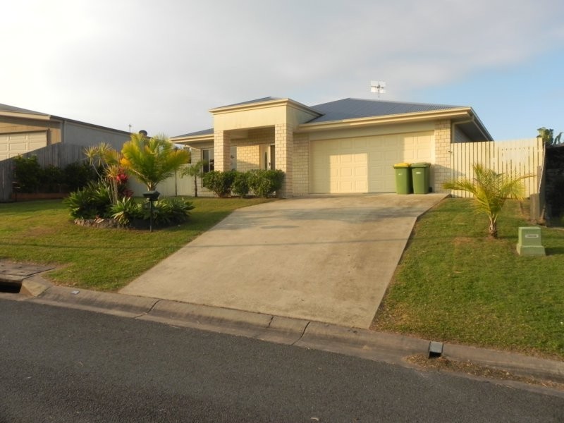 6 Dryandra Court, Tin Can Bay QLD 4580