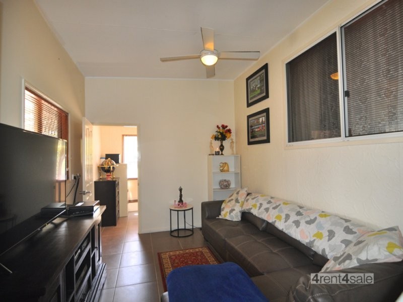 80 Bayside Road, Cooloola Cove QLD 4580
