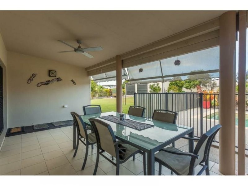 4 Illustrious Court, Cooloola Cove QLD 4580