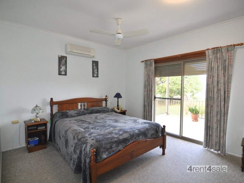 61 Endeavour Drive, Cooloola Cove QLD 4580