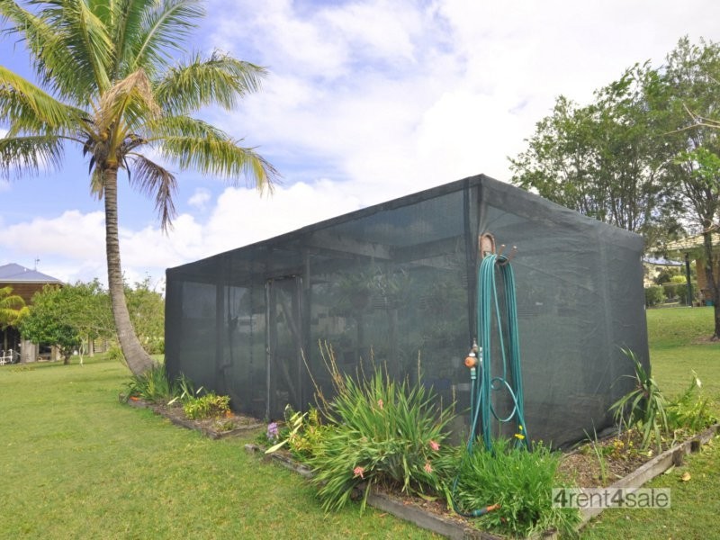 61 Endeavour Drive, Cooloola Cove QLD 4580