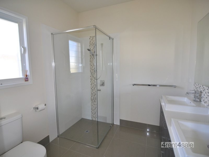 41 Tuna Way, Tin Can Bay QLD 4580