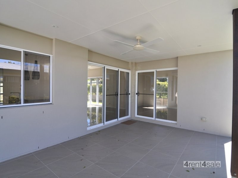 41 Tuna Way, Tin Can Bay QLD 4580