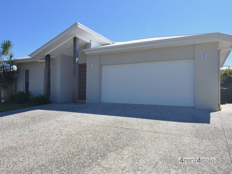 41 Tuna Way, Tin Can Bay QLD 4580