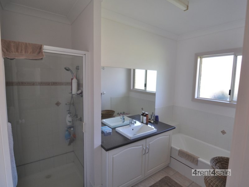 70 Osborne Court, Wallu QLD 4570