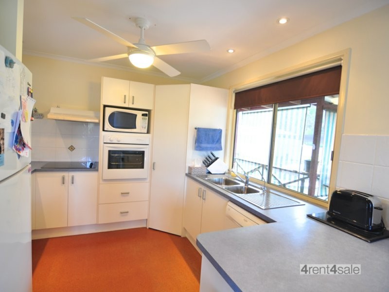 50 Discovery Drive, Cooloola Cove QLD 4580