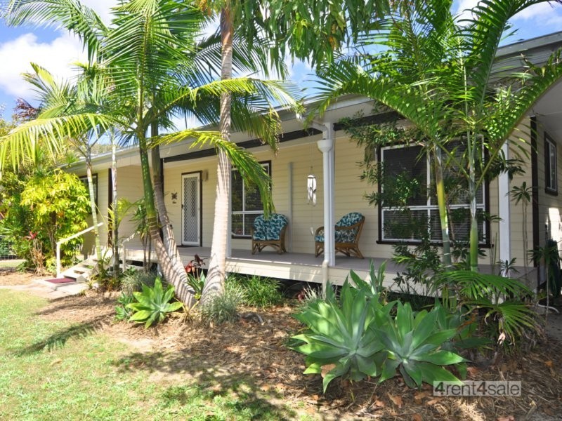 6 Olympia Court, Cooloola Cove QLD 4580