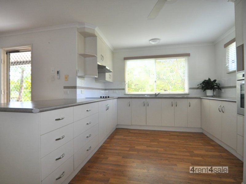 6 Olympia Court, Cooloola Cove QLD 4580