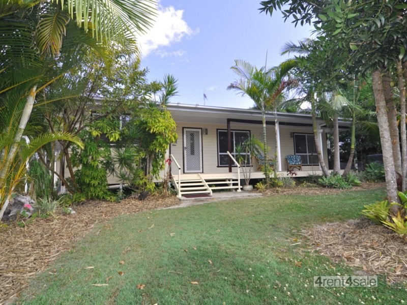 6 Olympia Court, Cooloola Cove QLD 4580