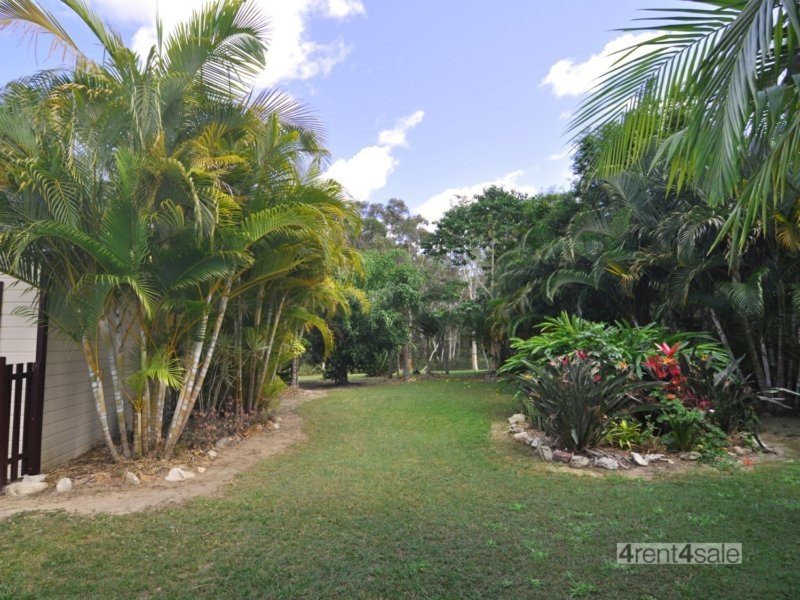 6 Olympia Court, Cooloola Cove QLD 4580
