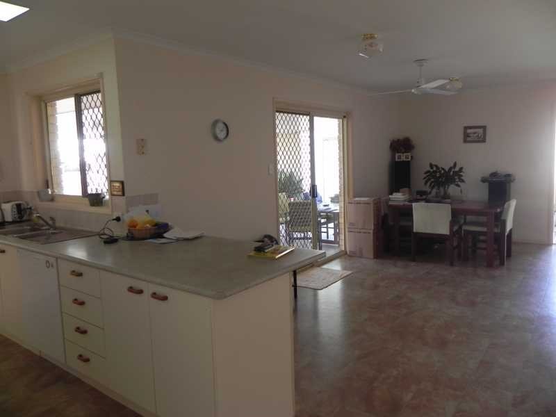 15 Marlin Way, Tin Can Bay QLD 4580