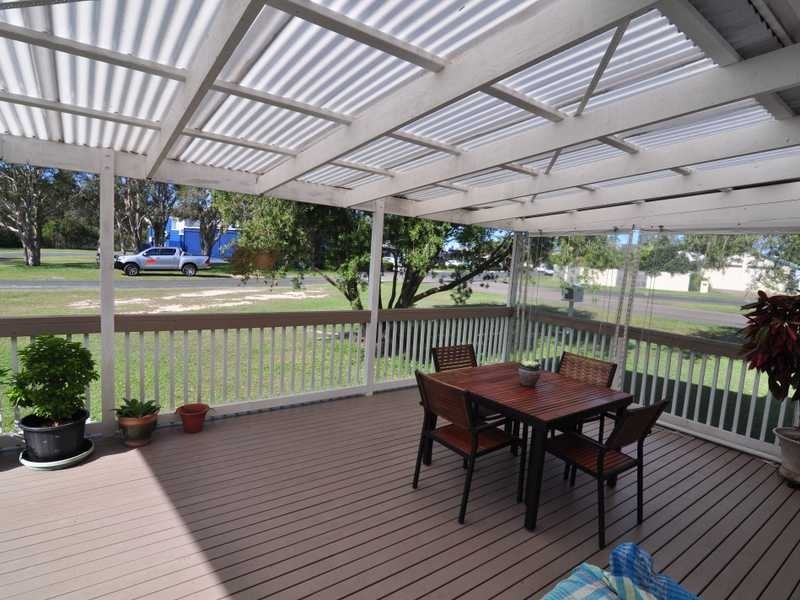 15 Dolphin Avenue, Tin Can Bay QLD 4580