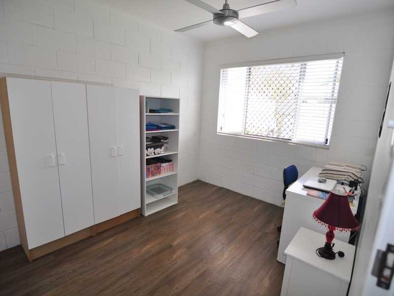 15 Dolphin Avenue, Tin Can Bay QLD 4580