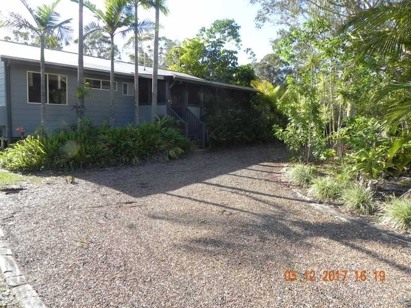 22 Queen Elizabeth Drive, Cooloola Cove QLD 4580