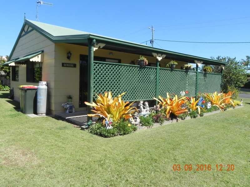 40 Golden Hind Avenue, Cooloola Cove QLD 4580