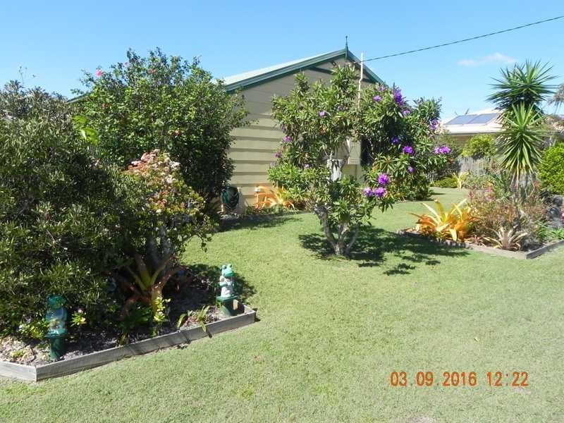 40 Golden Hind Avenue, Cooloola Cove QLD 4580