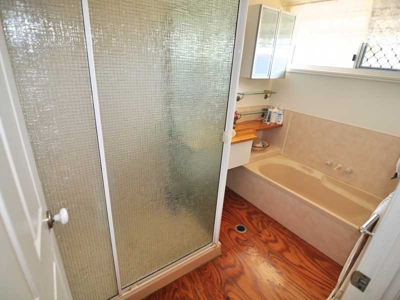 80 Bayside Road, Cooloola Cove QLD 4580