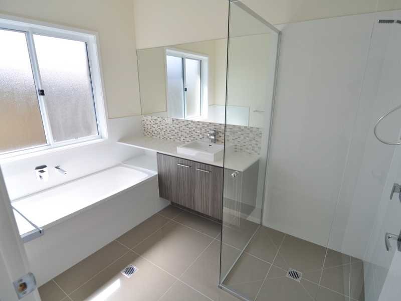 41 Tuna Way, Tin Can Bay QLD 4580