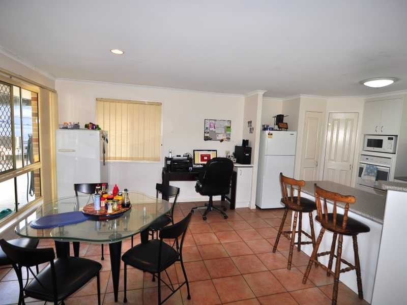 6 Tailor Street, Tin Can Bay QLD 4580