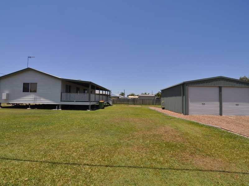 11 Batavia Court, Cooloola Cove QLD 4580