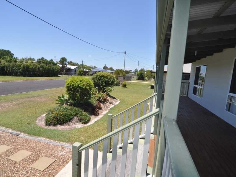11 Batavia Court, Cooloola Cove QLD 4580