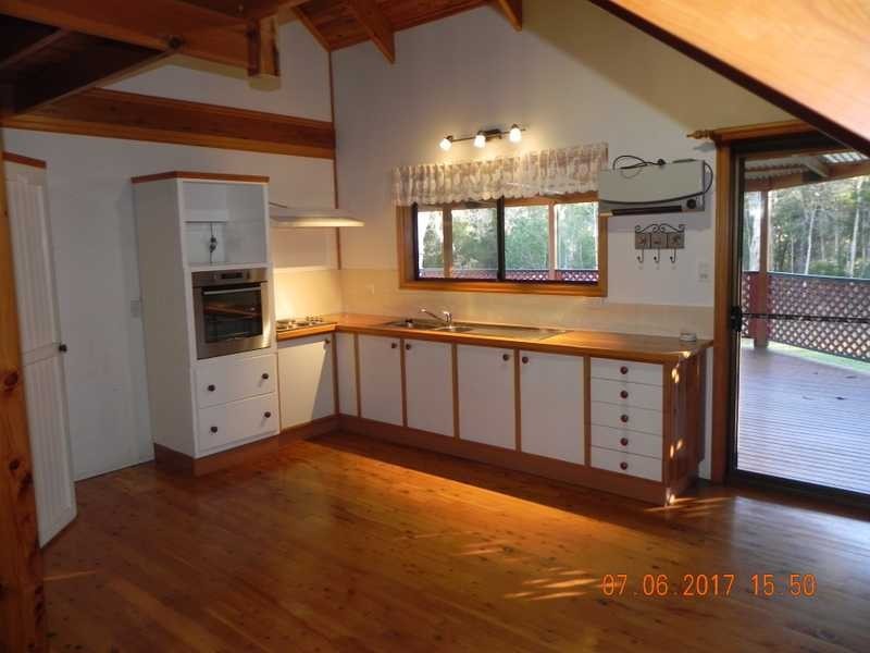 15 Challenger Court, Cooloola Cove QLD 4580