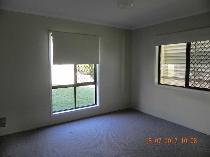 1/1 Williams Lane, Southside QLD 4570