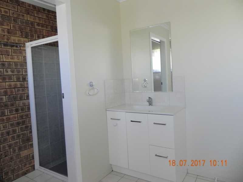 1/1 Williams Lane, Southside QLD 4570