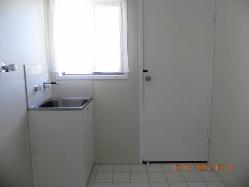 1/1 Williams Lane, Southside QLD 4570