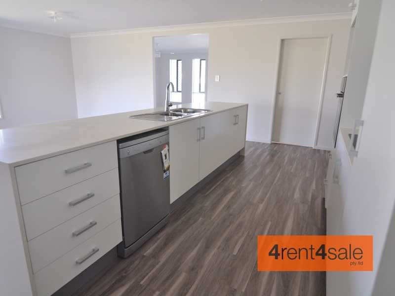 69 Marco Polo Drive, Cooloola Cove QLD 4580