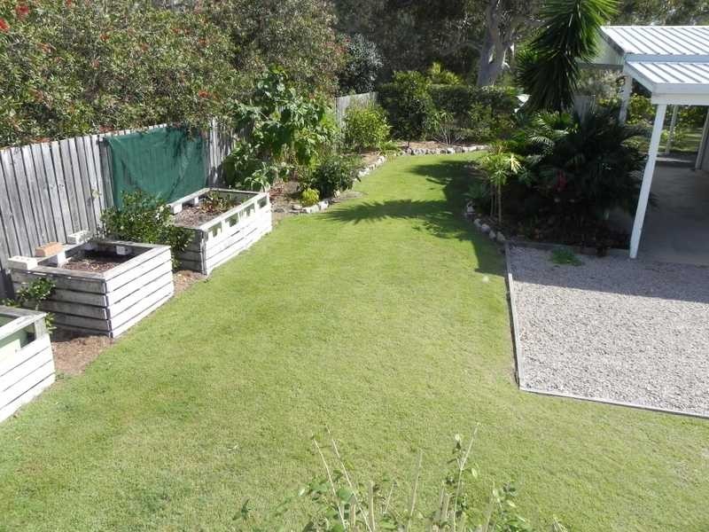 3 Challenger Court, Cooloola Cove QLD 4580