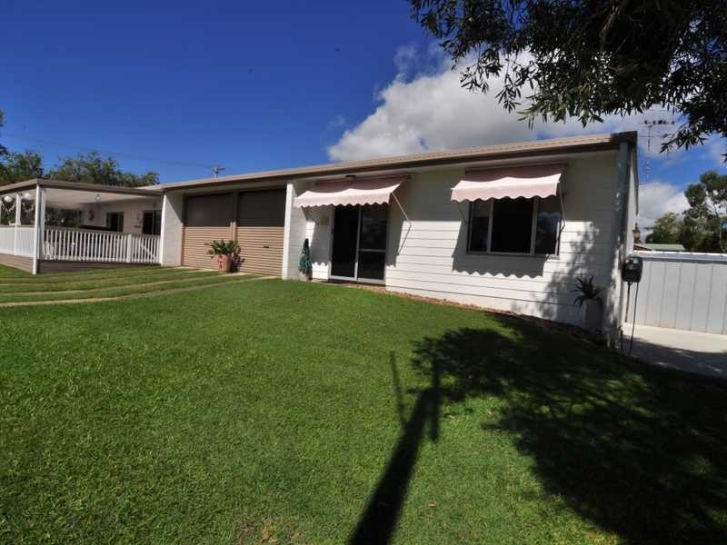 15 Dolphin Avenue, Tin Can Bay QLD 4580