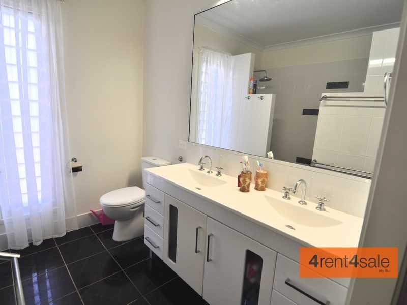 5 Aqua Place, Tin Can Bay QLD 4580