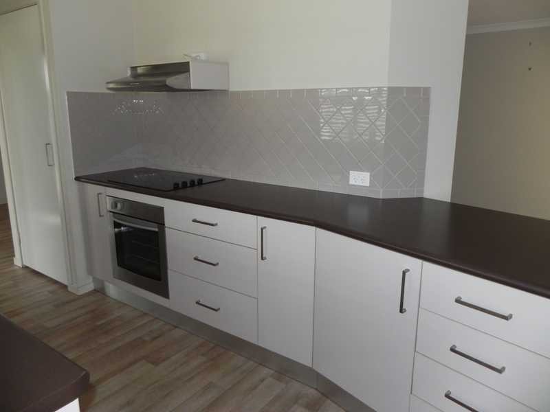 8 Creekside Esplanade, Cooloola Cove QLD 4580