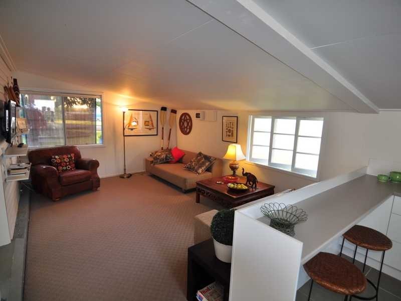 2a Buchanan Avenue, Tin Can Bay QLD 4580