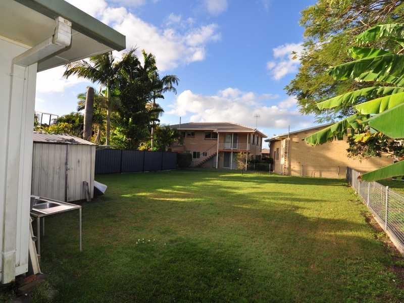 11 Mackeral Street, Tin Can Bay QLD 4580