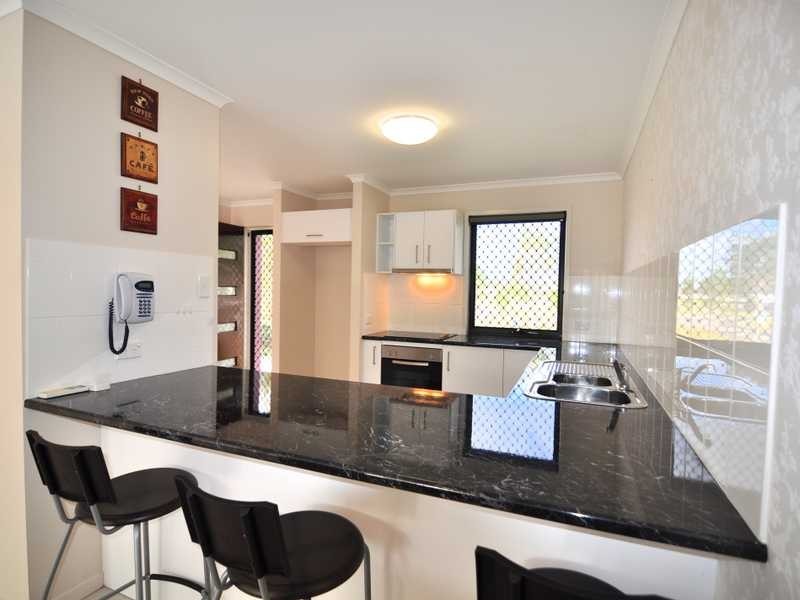 2/43 Creekside Esplanade, Cooloola Cove QLD 4580