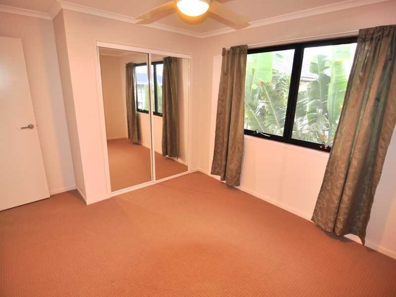 2/43 Creekside Esplanade, Cooloola Cove QLD 4580