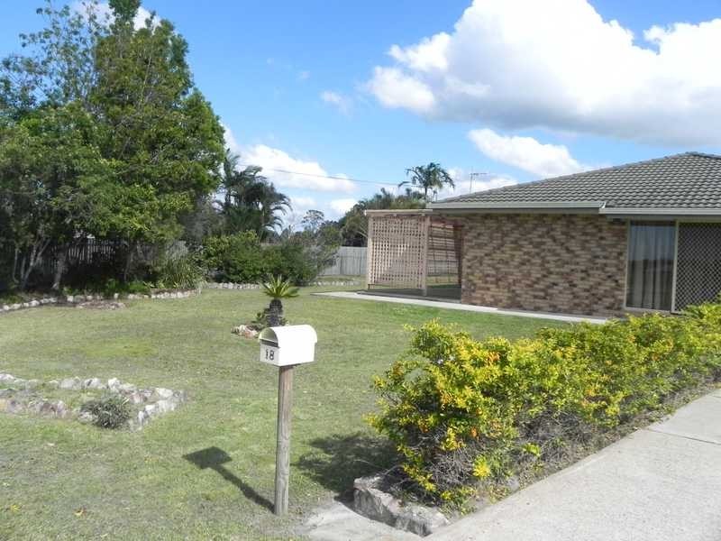 18 Cutty Sark Court, Cooloola Cove QLD 4580