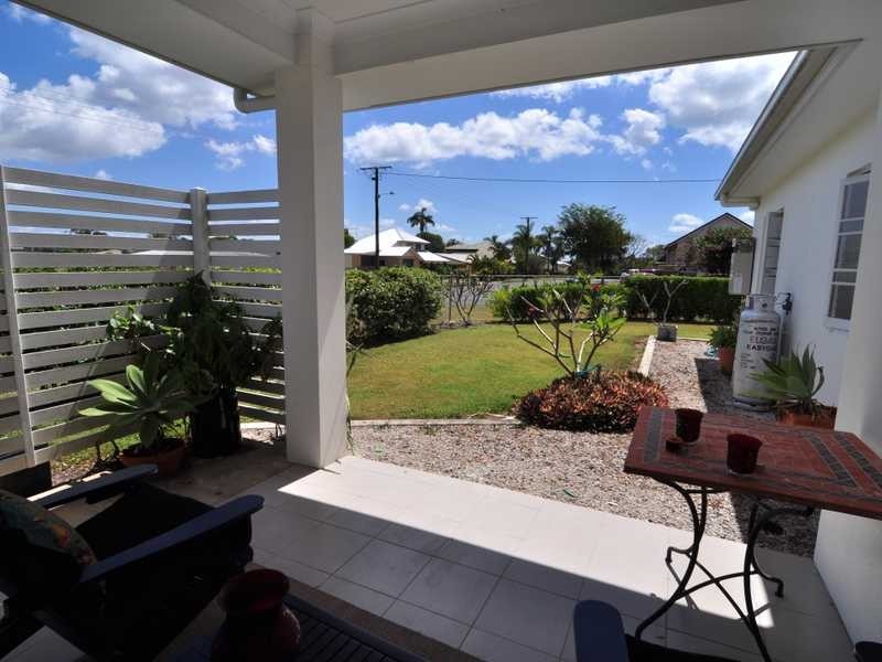 2 Buchanan Street, Tin Can Bay QLD 4580