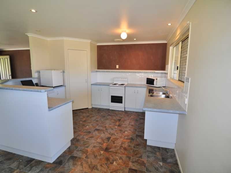 96 Golden Hind Avenue, Cooloola Cove QLD 4580