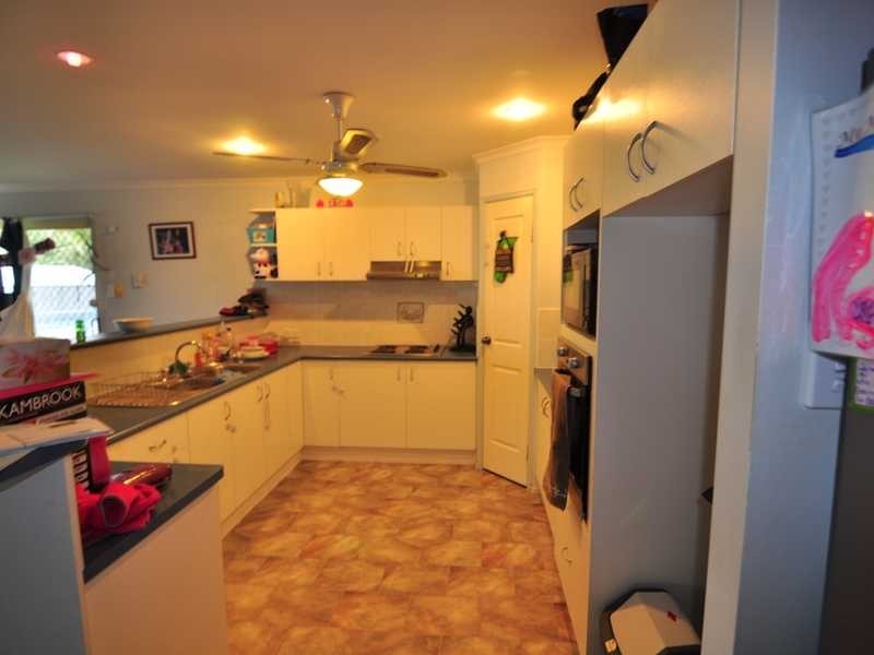 60 Discovery Drive, Cooloola Cove QLD 4580