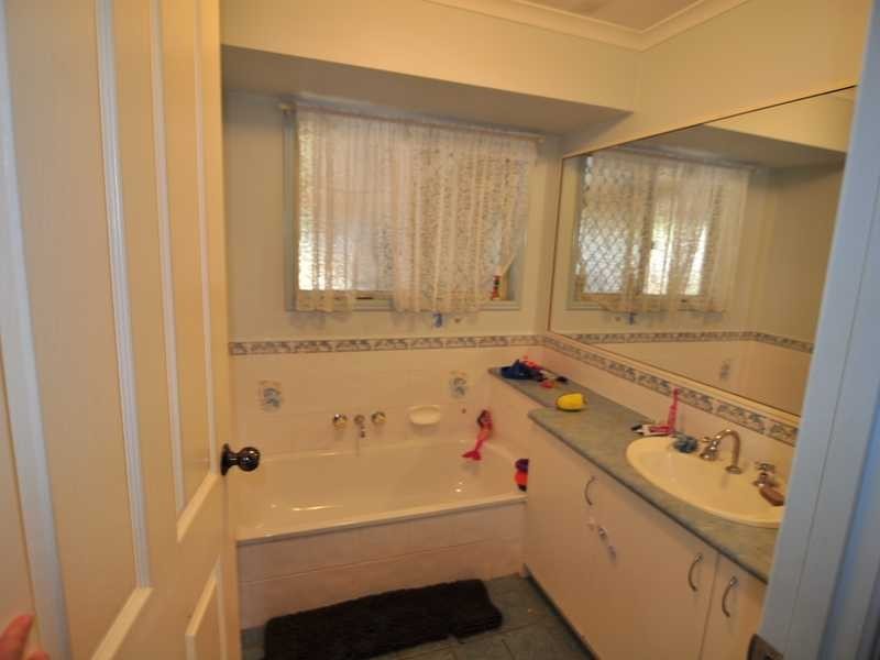 60 Discovery Drive, Cooloola Cove QLD 4580