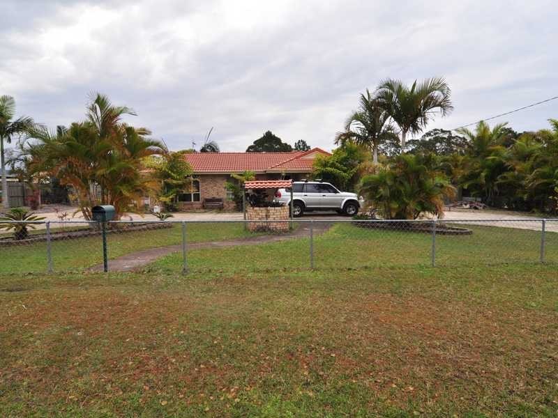 60 Discovery Drive, Cooloola Cove QLD 4580